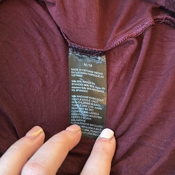 NWT White House Black  Market Long-sleeve Top - Picture 4 of 7